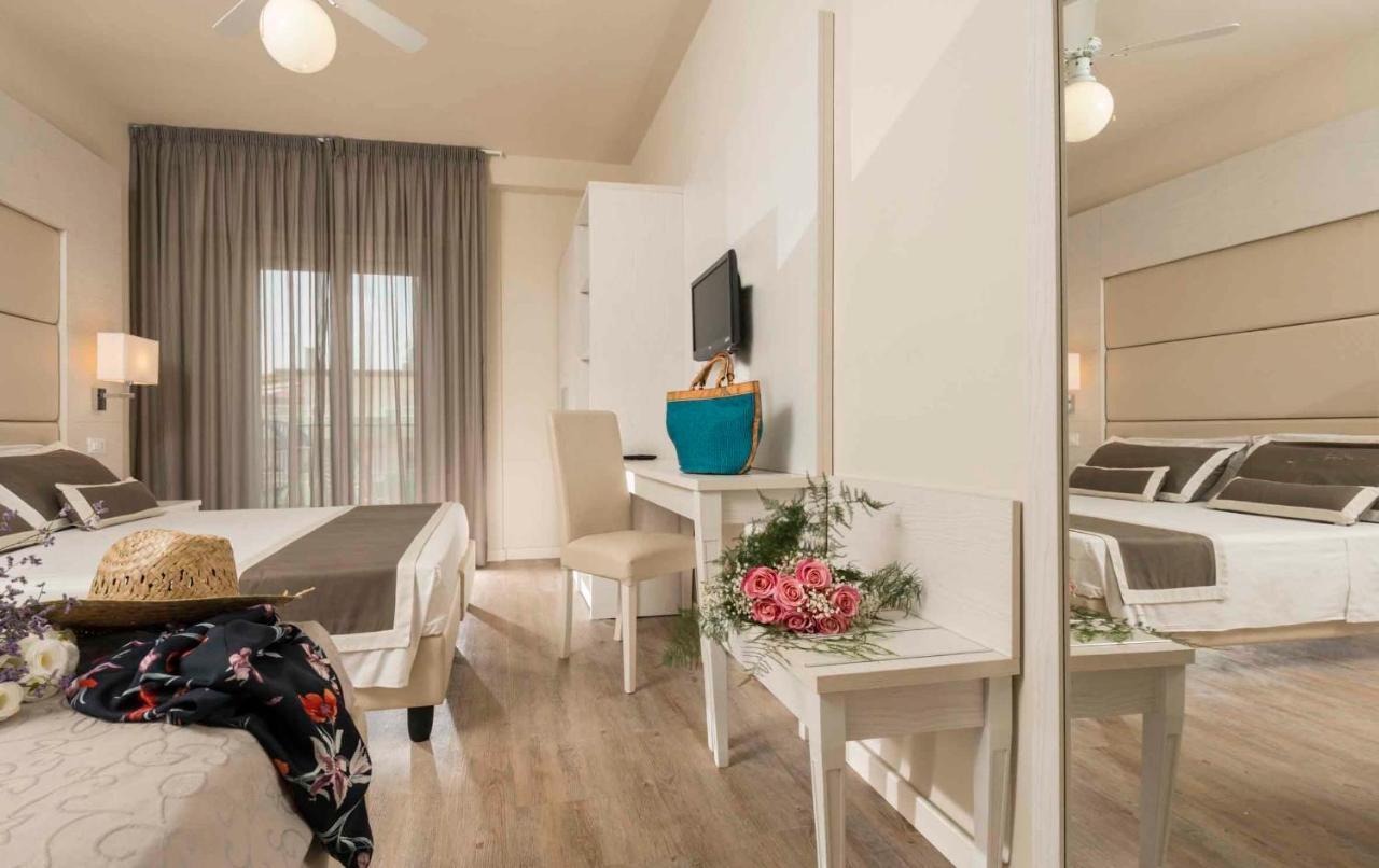 Atlas Hotel Ριτσιόνε Εξωτερικό φωτογραφία